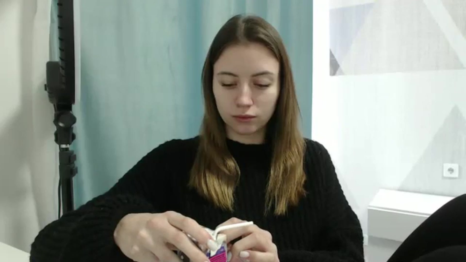 Gallery image thumbnail from Sulfate0's myfreecams stream on, 02/11/2025, 08:20 image 2 of 20