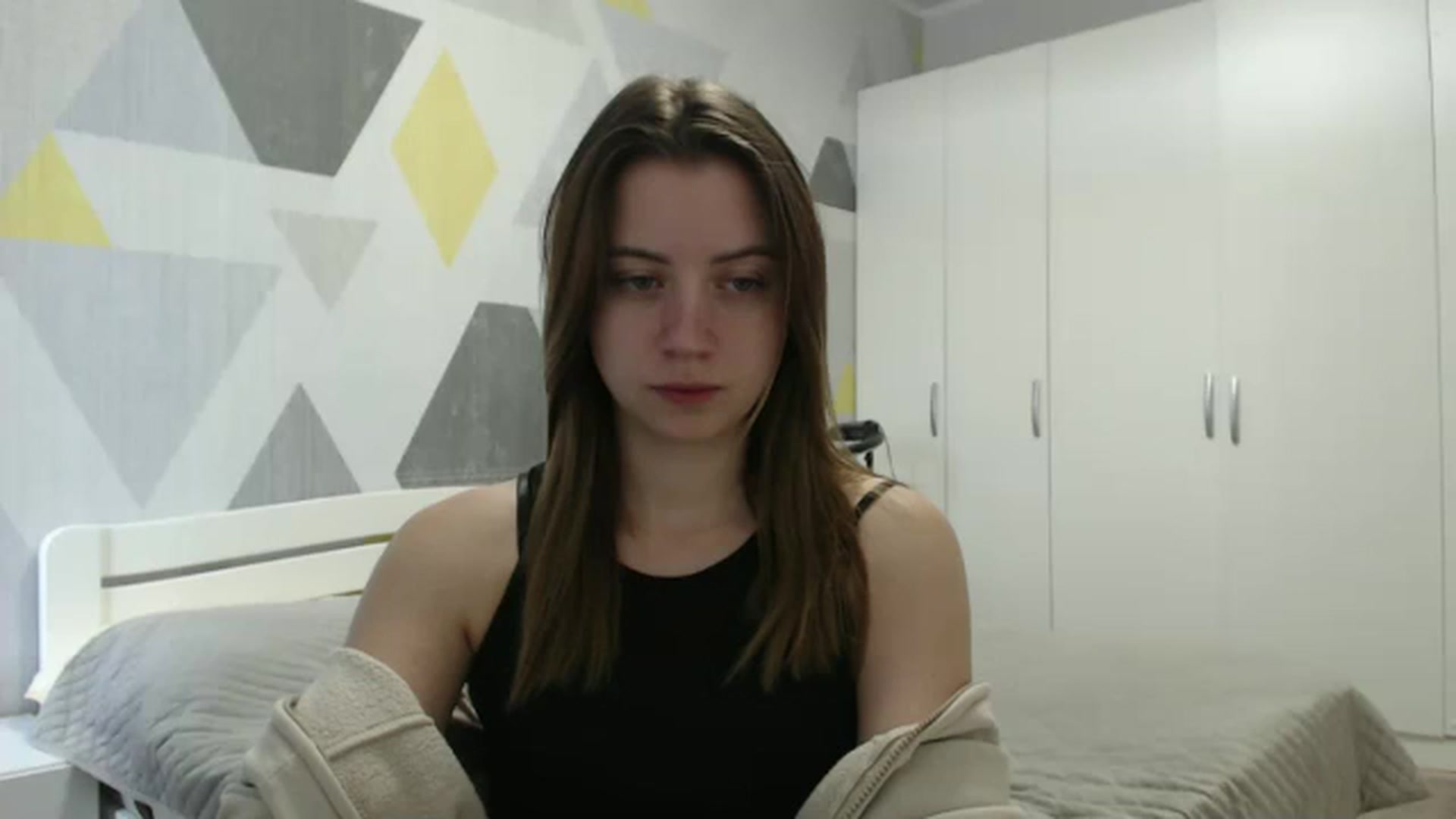 Gallery image thumbnail from Sulfate0's myfreecams stream on, 02/13/2025, 08:40 image 12 of 20