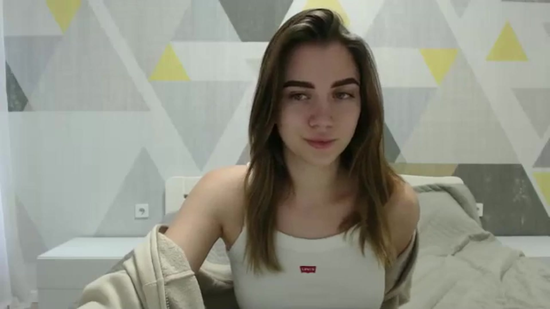 Gallery image thumbnail from Sulfate0's myfreecams stream on, 02/15/2025, 09:37 image 15 of 20