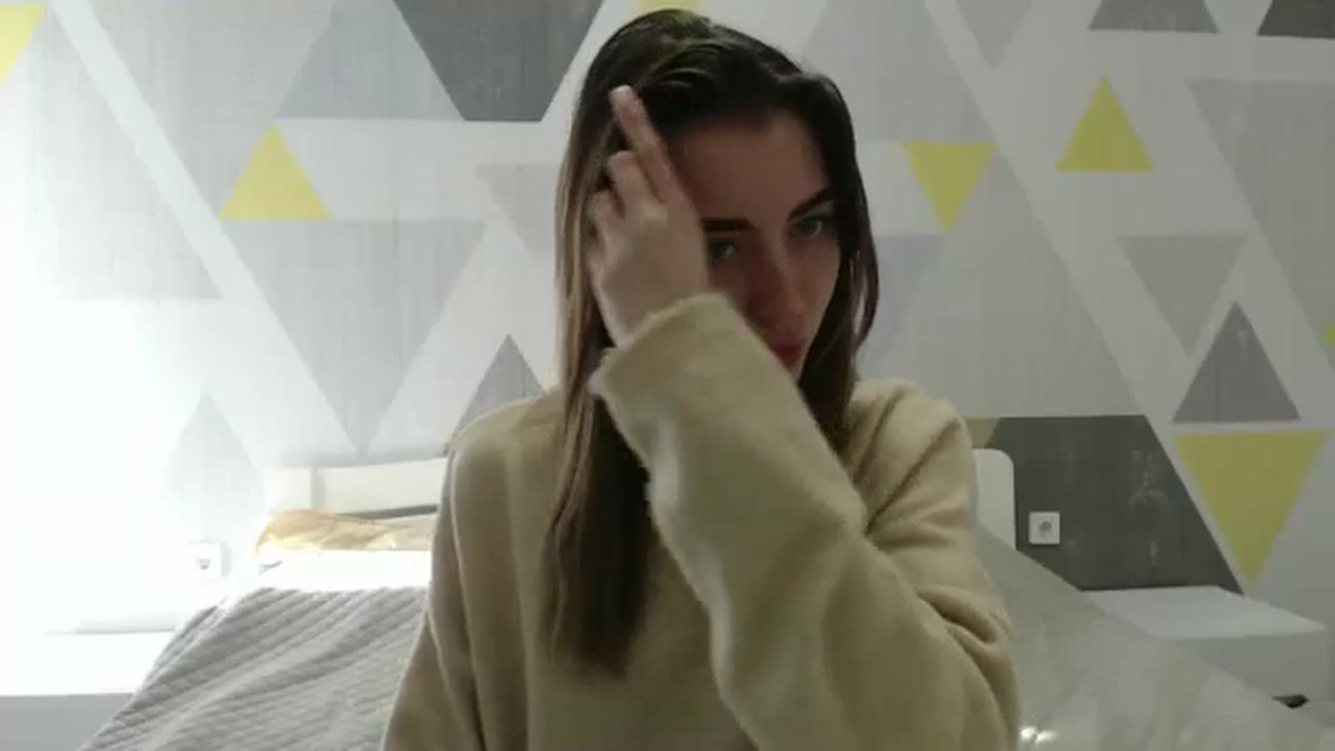 Gallery image thumbnail from Sulfate0's myfreecams stream on, 02/16/2025, 10:42 image 8 of 20