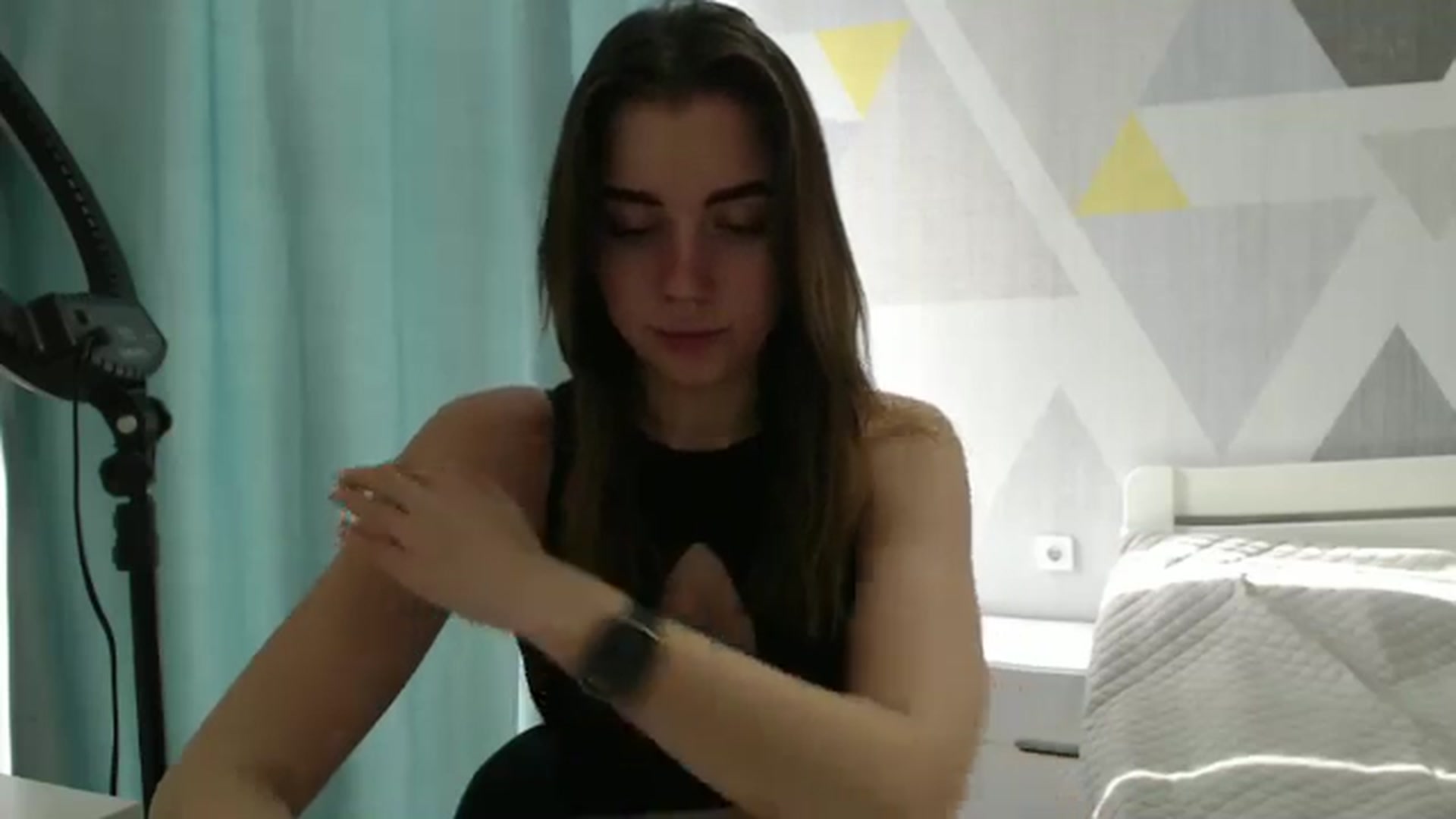 Gallery image thumbnail from Sulfate0's myfreecams stream on, 02/17/2025, 10:28 image 19 of 20