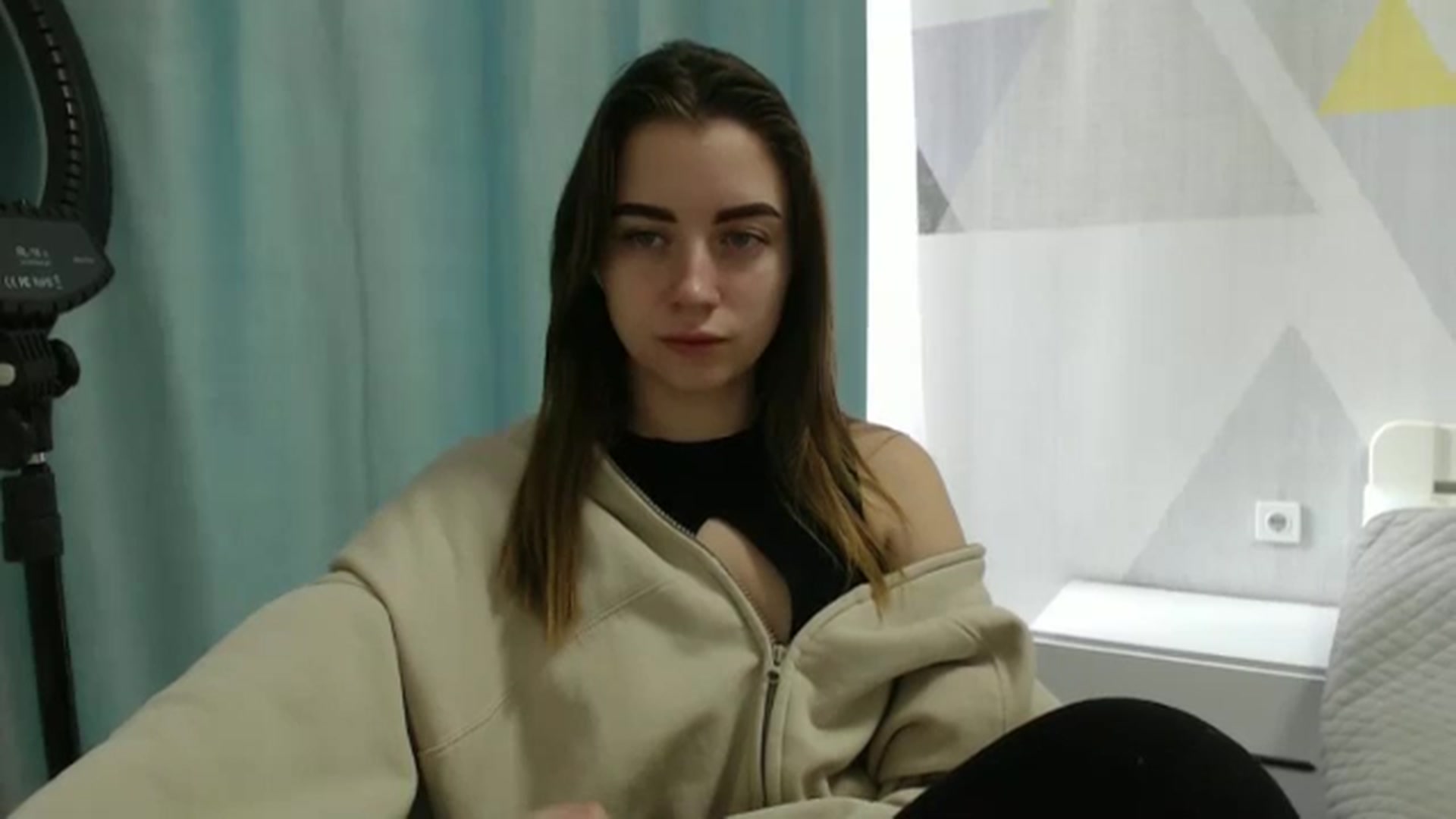 Gallery image thumbnail from Sulfate0's myfreecams stream on, 02/18/2025, 09:05 image 20 of 20