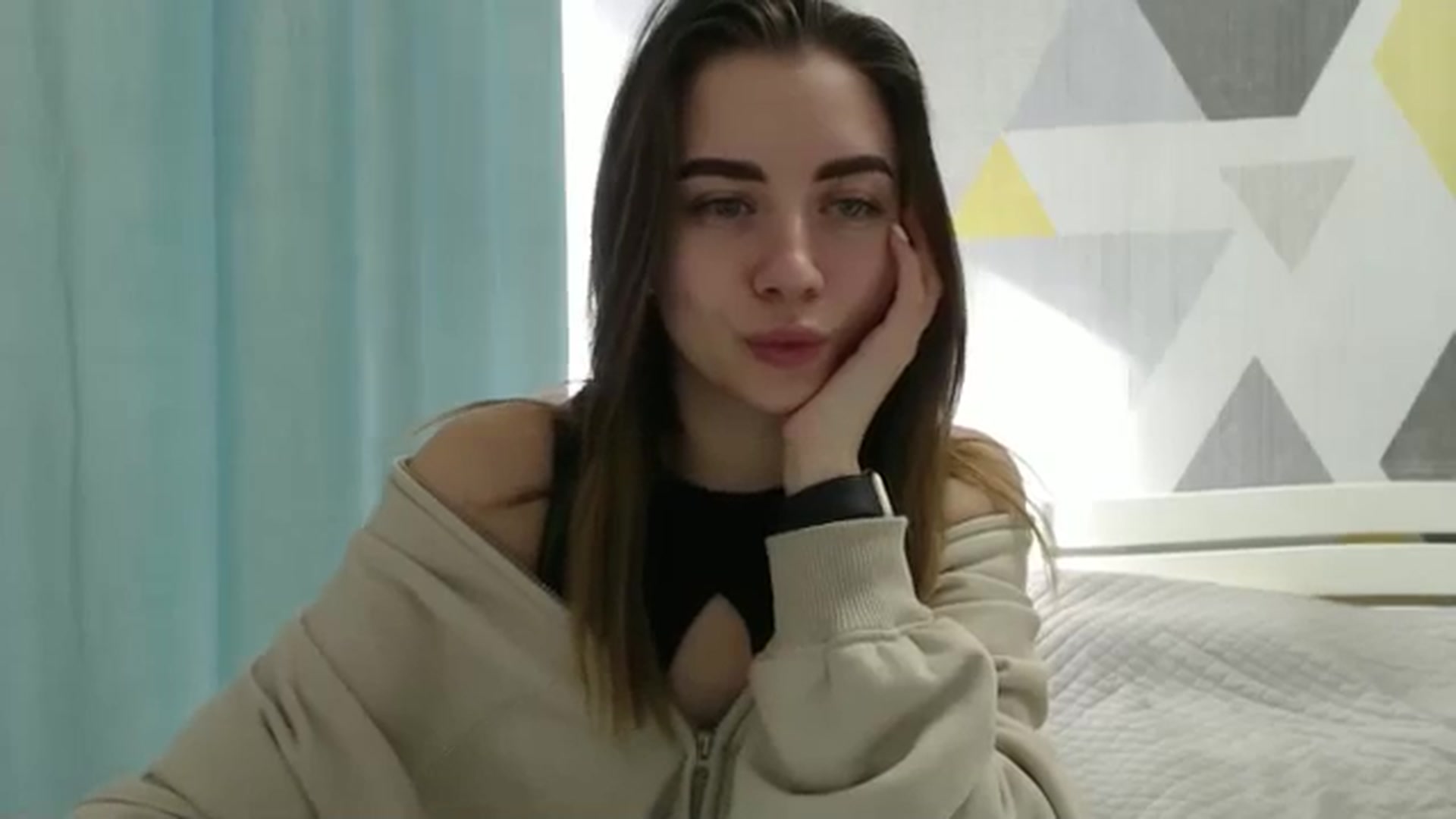 Gallery image thumbnail from Sulfate0's myfreecams stream on, 02/18/2025, 09:33 image 16 of 20