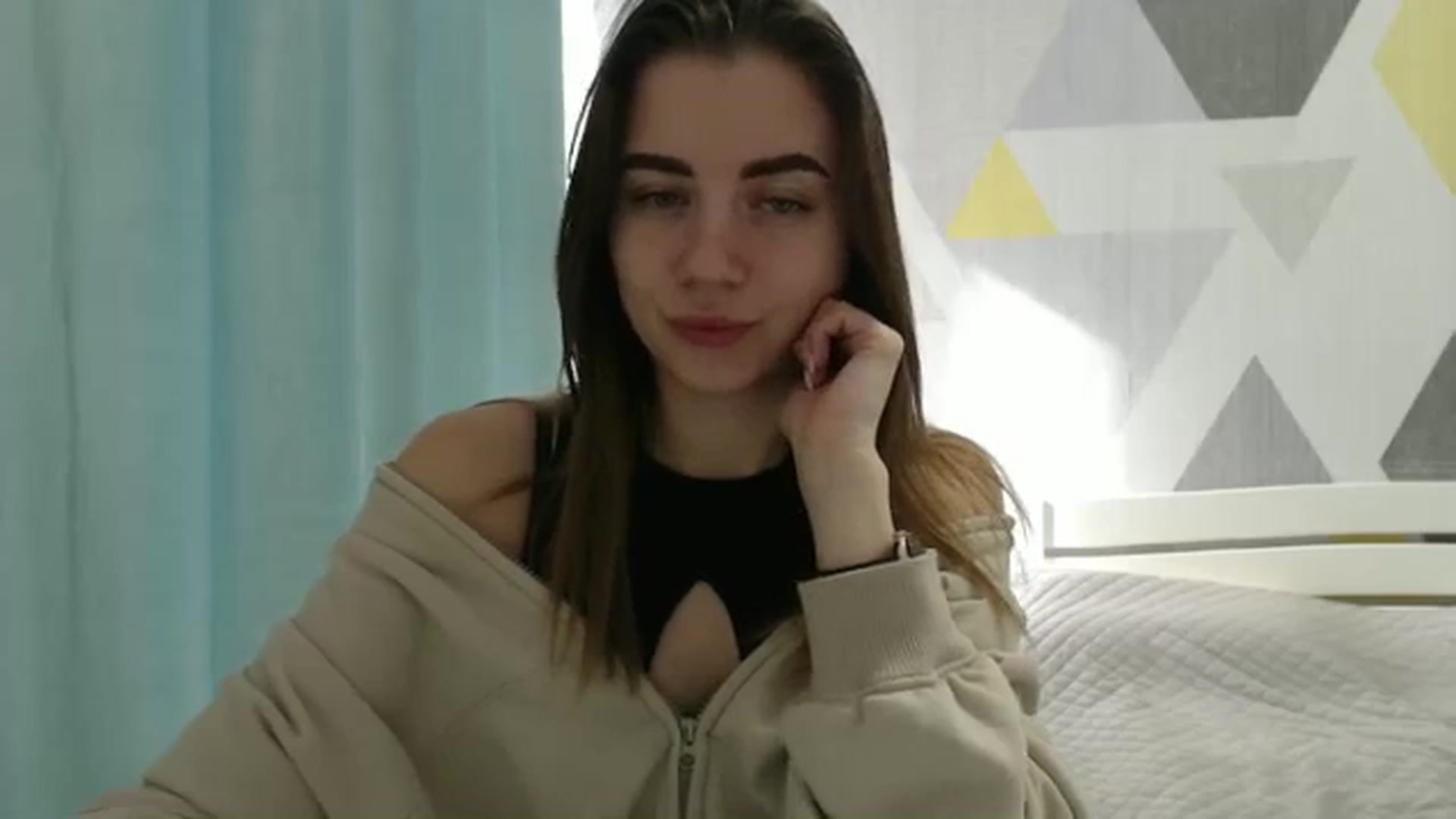 Gallery image thumbnail from Sulfate0's myfreecams stream on, 02/18/2025, 09:33 image 14 of 20