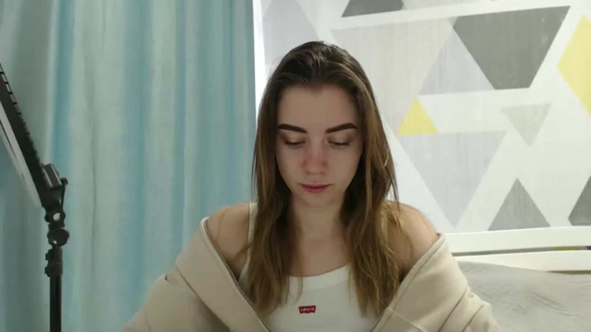 Gallery image thumbnail from Sulfate0's myfreecams stream on, 02/20/2025, 07:37 image 13 of 20