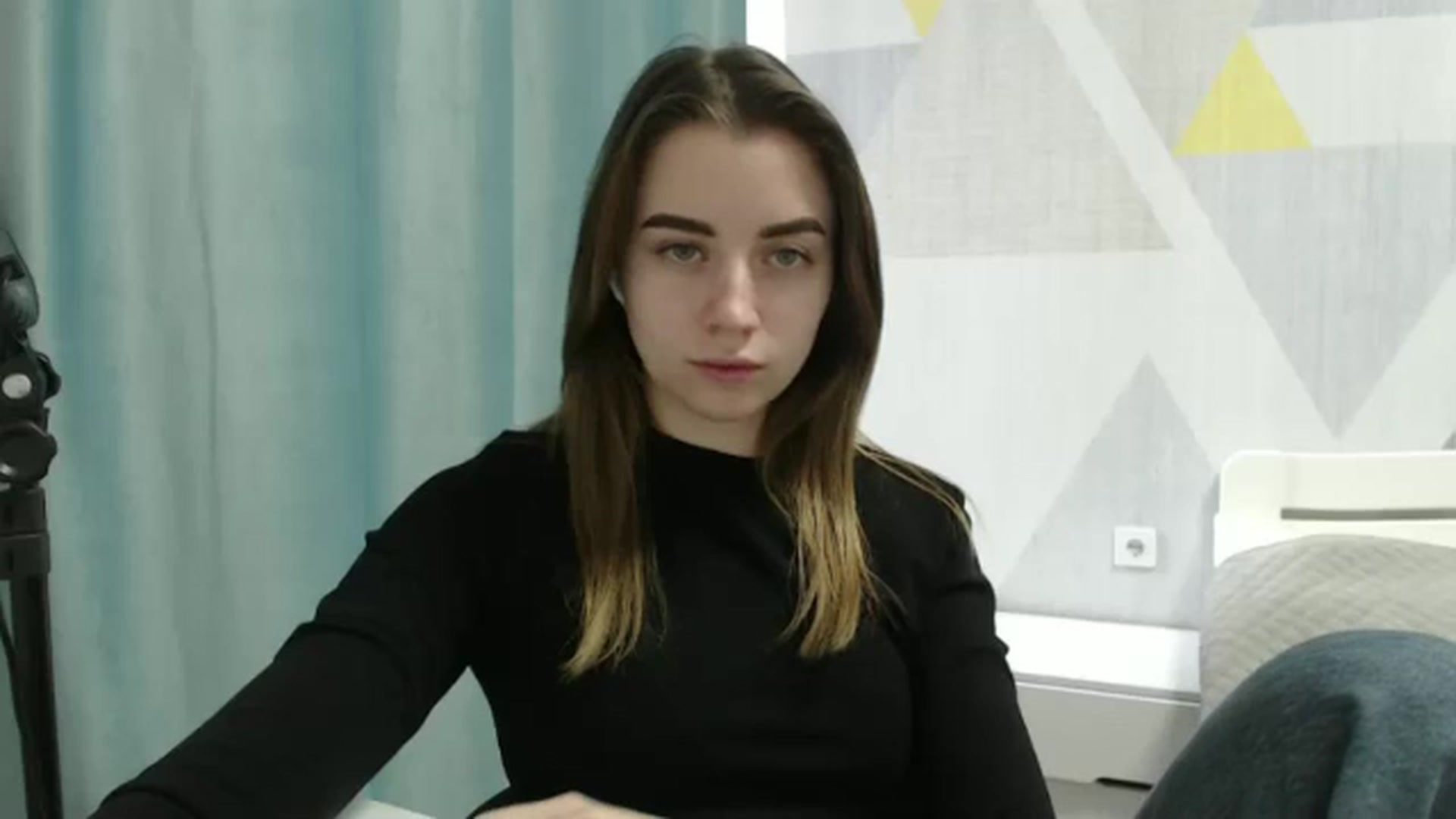 Gallery image thumbnail from Sulfate0's myfreecams stream on, 02/21/2025, 08:25 image 16 of 20
