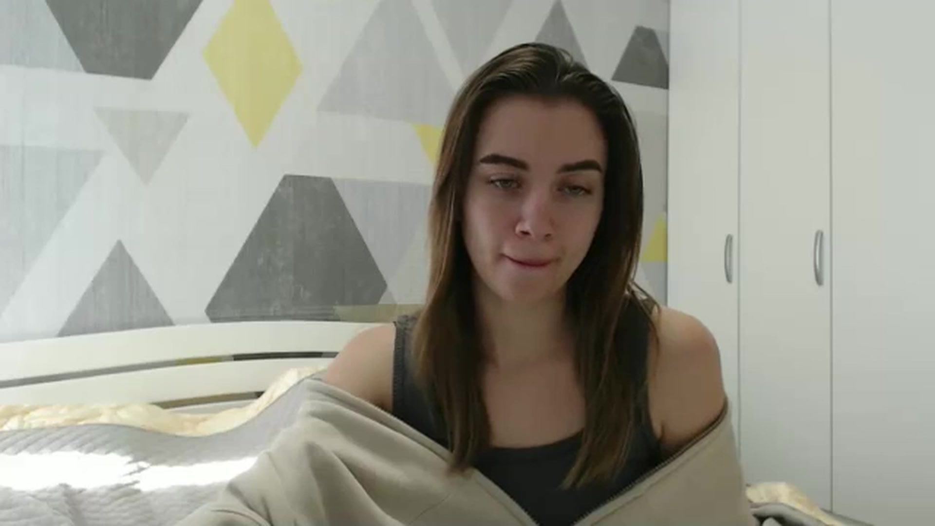Gallery image thumbnail from Sulfate0's myfreecams stream on, 02/23/2025, 11:15 image 13 of 20
