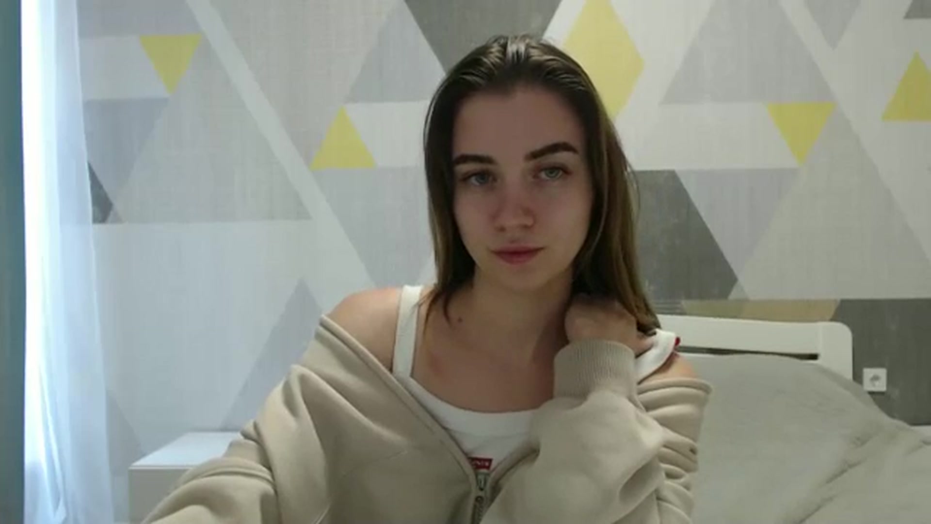 Gallery image thumbnail from Sulfate0's myfreecams stream on, 02/24/2025, 08:06 image 15 of 20