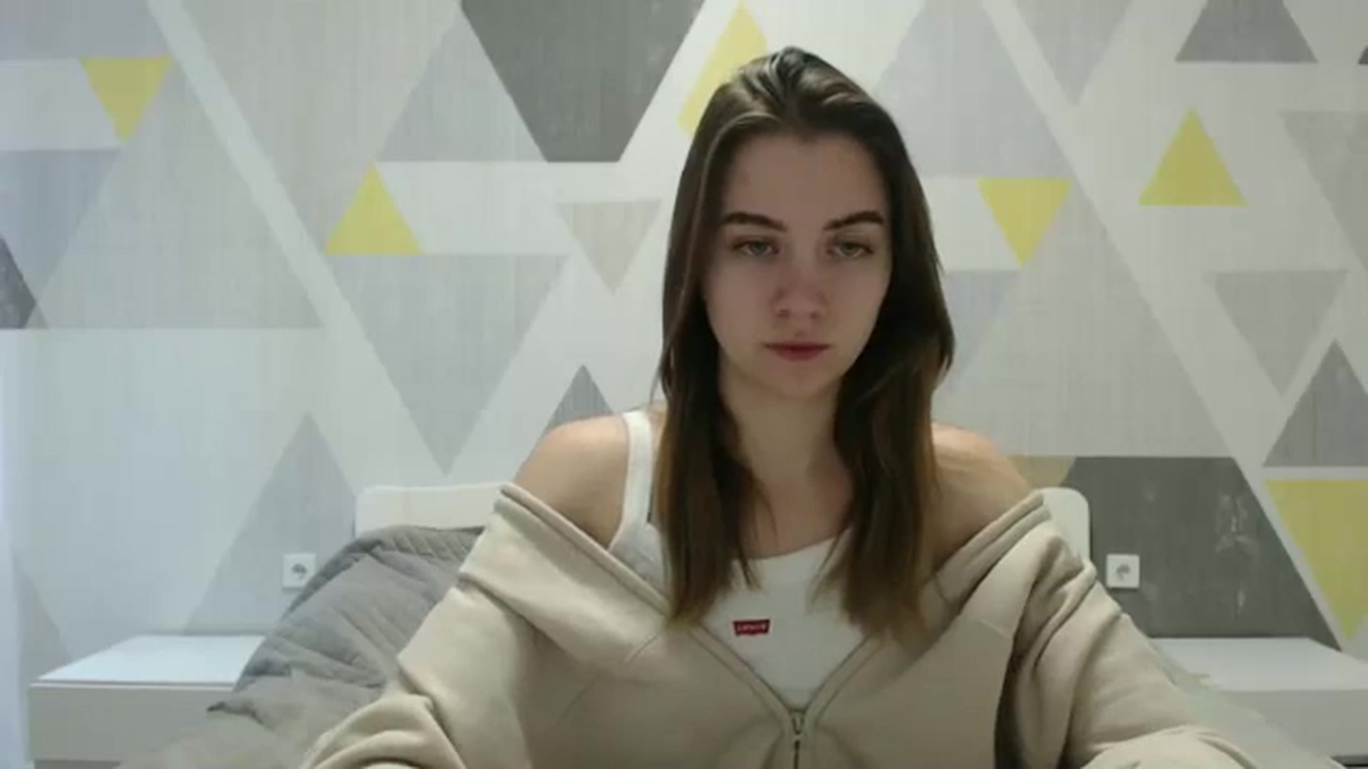 Gallery image thumbnail from Sulfate0's myfreecams stream on, 02/25/2025, 07:36 image 7 of 20