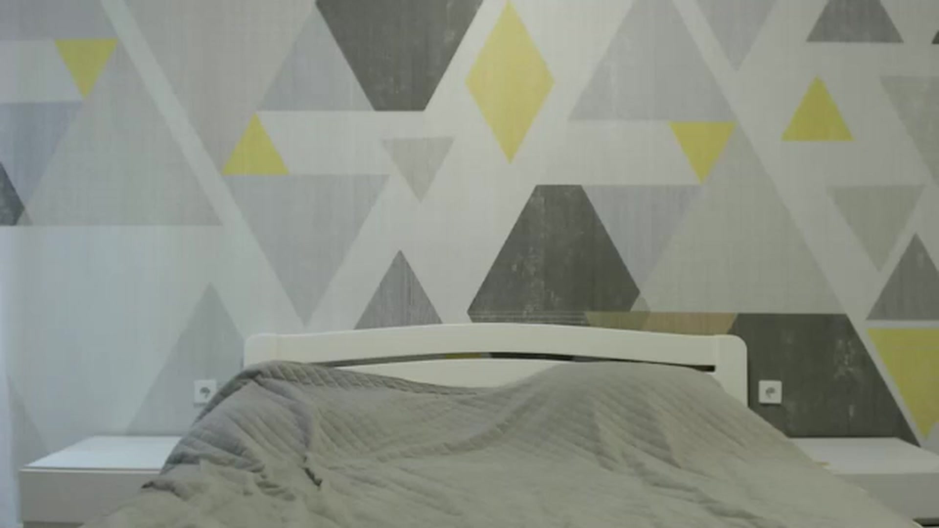 Gallery image thumbnail from Sulfate0's myfreecams stream on, 02/25/2025, 07:36 image 14 of 20