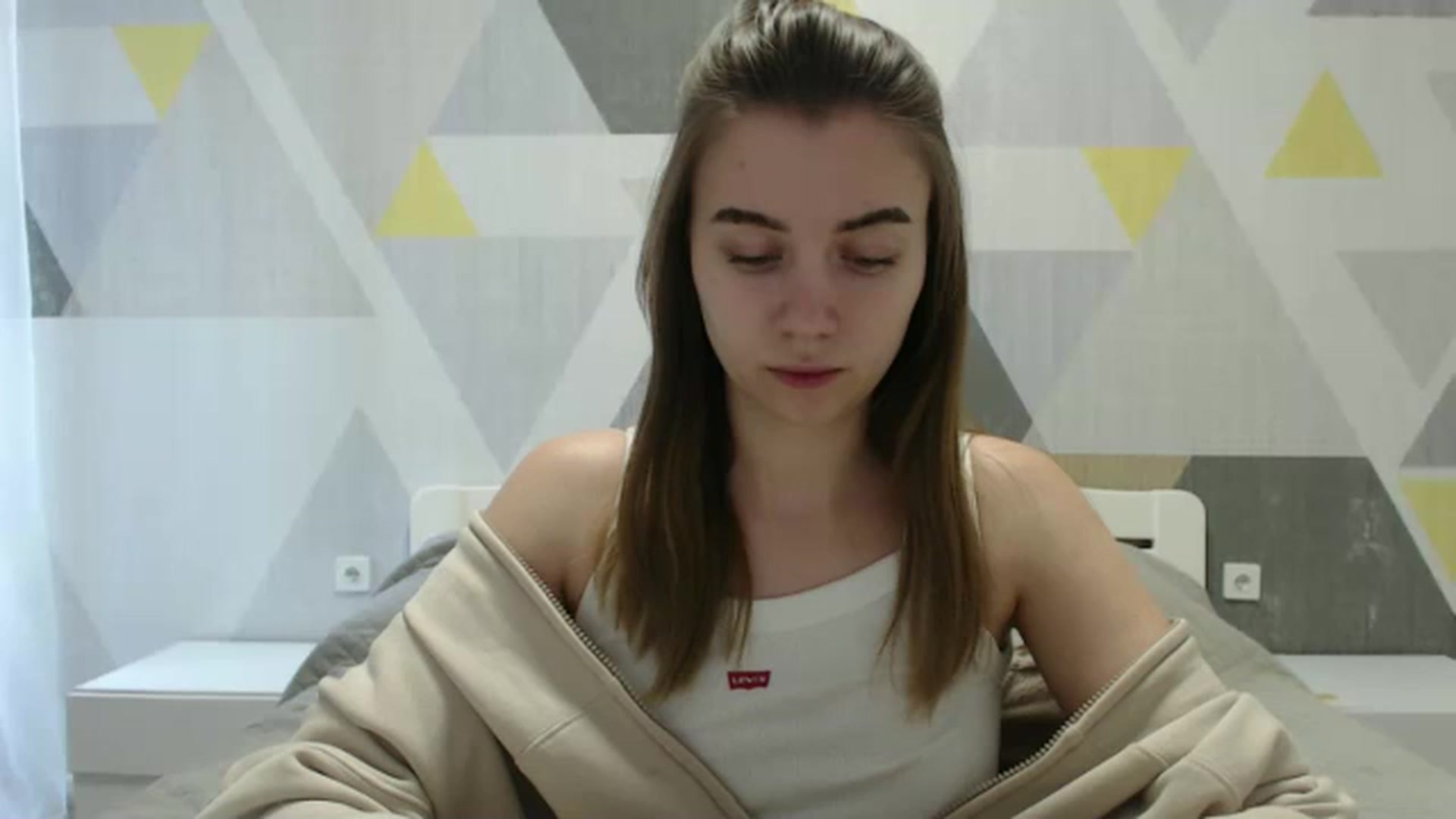 Gallery image thumbnail from Sulfate0's myfreecams stream on, 02/25/2025, 08:29 image 18 of 20