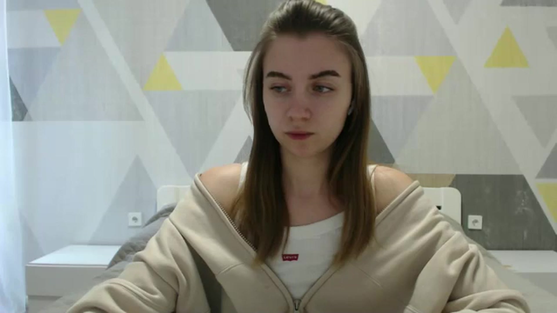 Gallery image thumbnail from Sulfate0's myfreecams stream on, 02/25/2025, 08:29 image 14 of 20