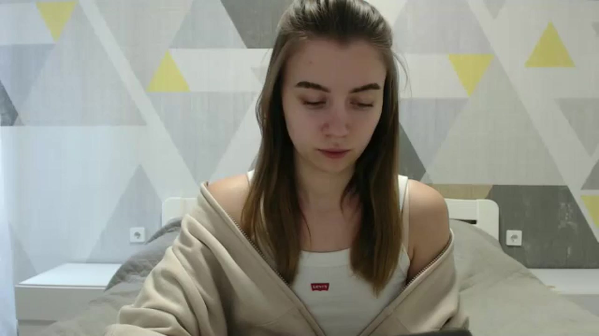 Gallery image thumbnail from Sulfate0's myfreecams stream on, 02/25/2025, 08:29 image 2 of 20