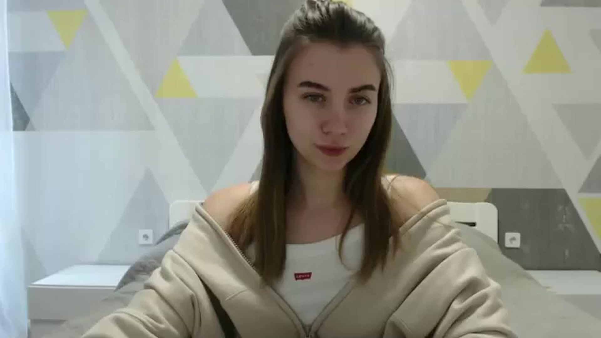 Gallery image thumbnail from Sulfate0's myfreecams stream on, 02/25/2025, 08:29 image 12 of 20