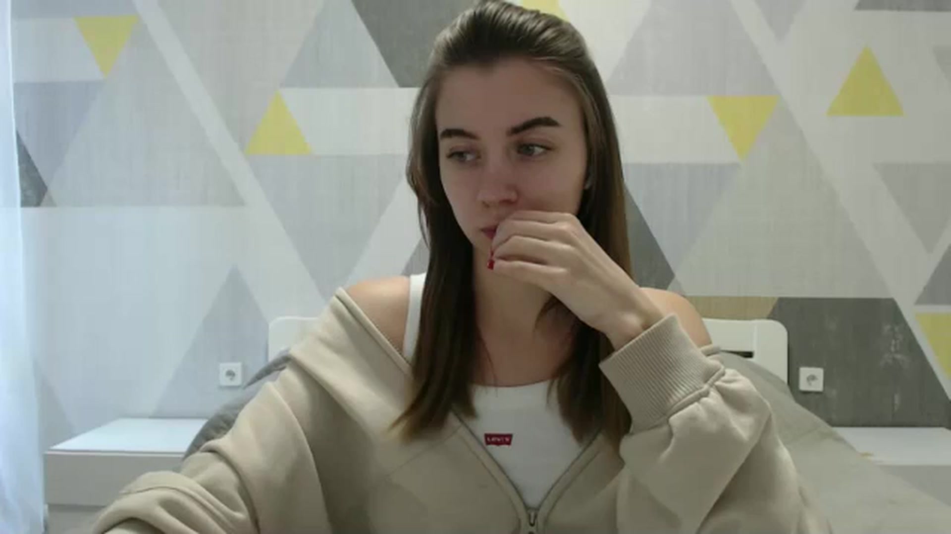 Gallery image thumbnail from Sulfate0's myfreecams stream on, 02/25/2025, 08:29 image 4 of 20