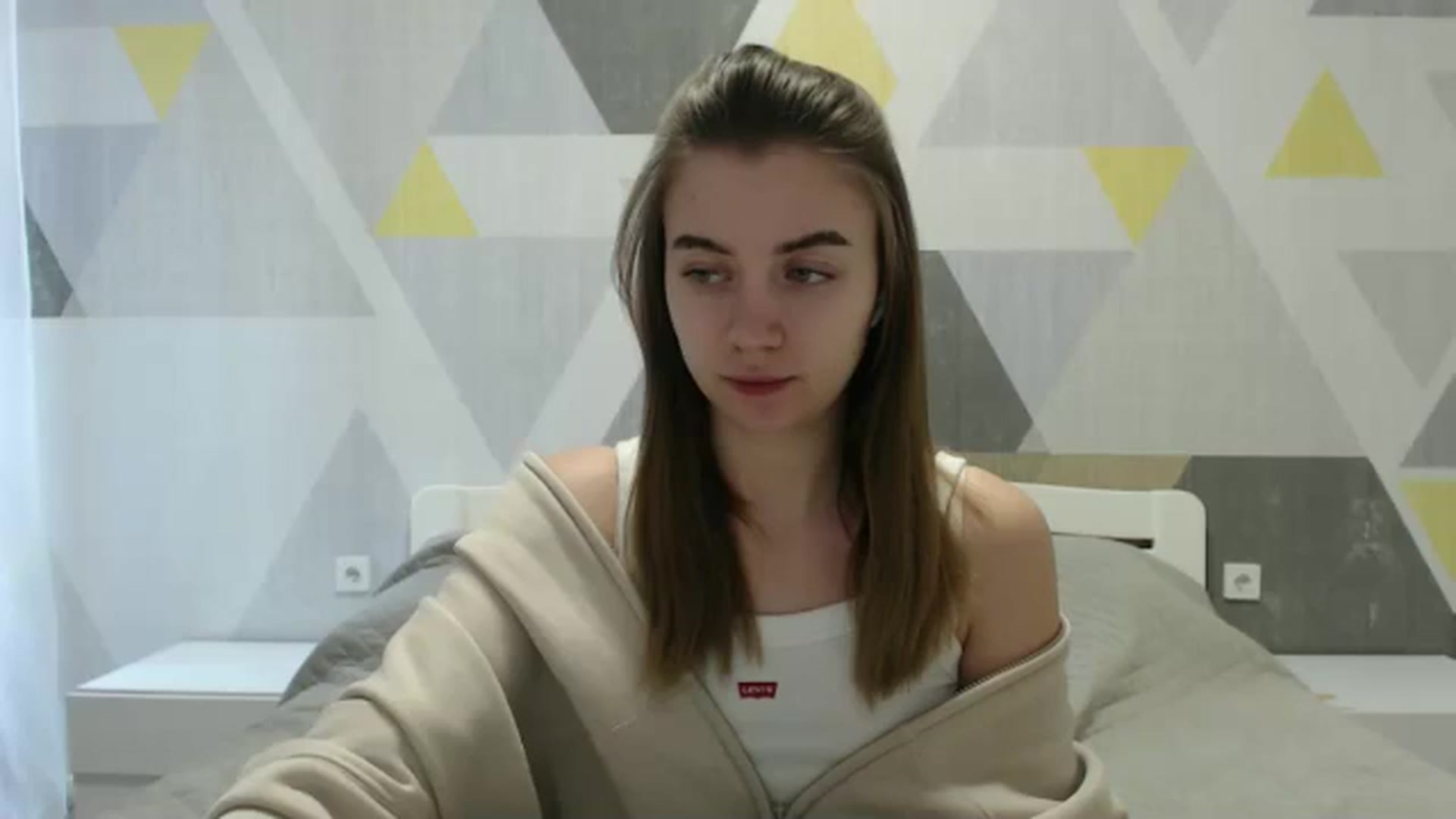 Gallery image thumbnail from Sulfate0's myfreecams stream on, 02/25/2025, 08:29 image 7 of 20