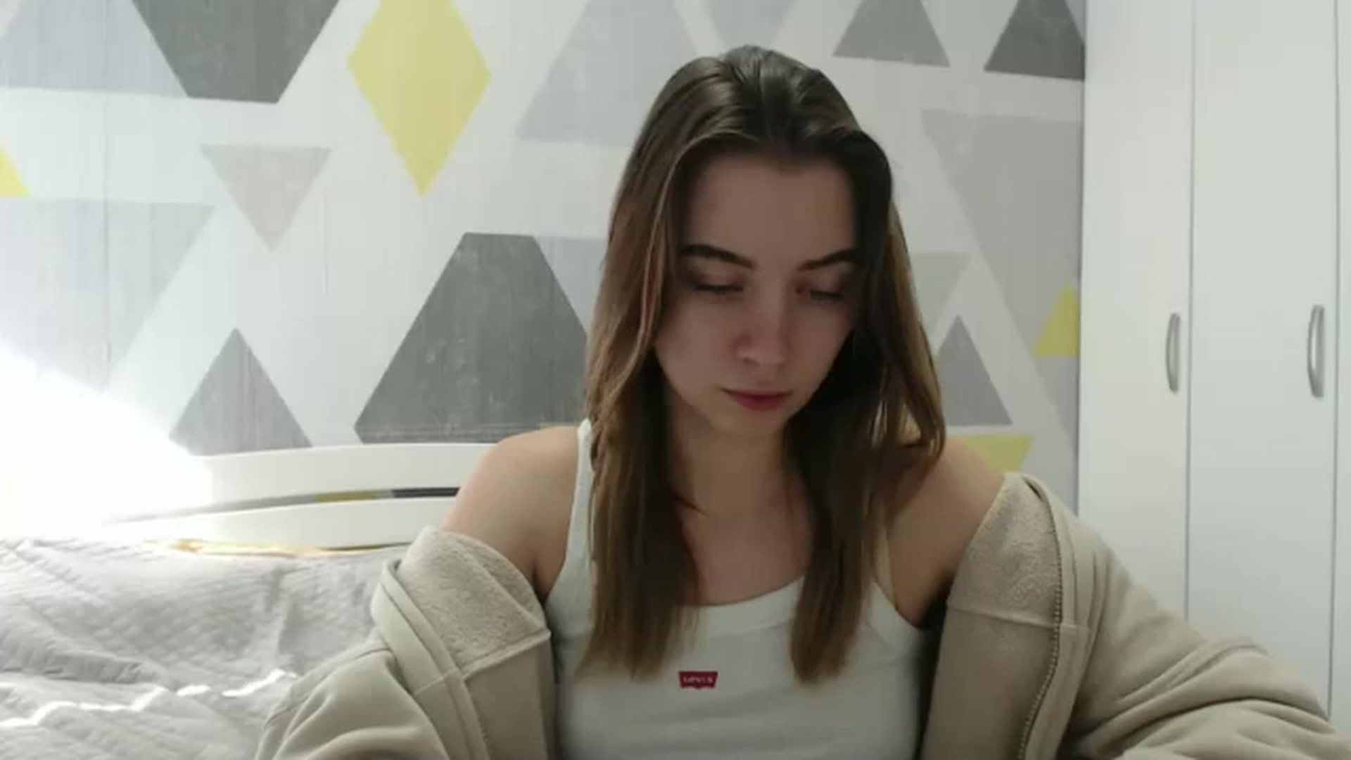 Gallery image thumbnail from Sulfate0's myfreecams stream on, 02/25/2025, 09:47 image 17 of 20