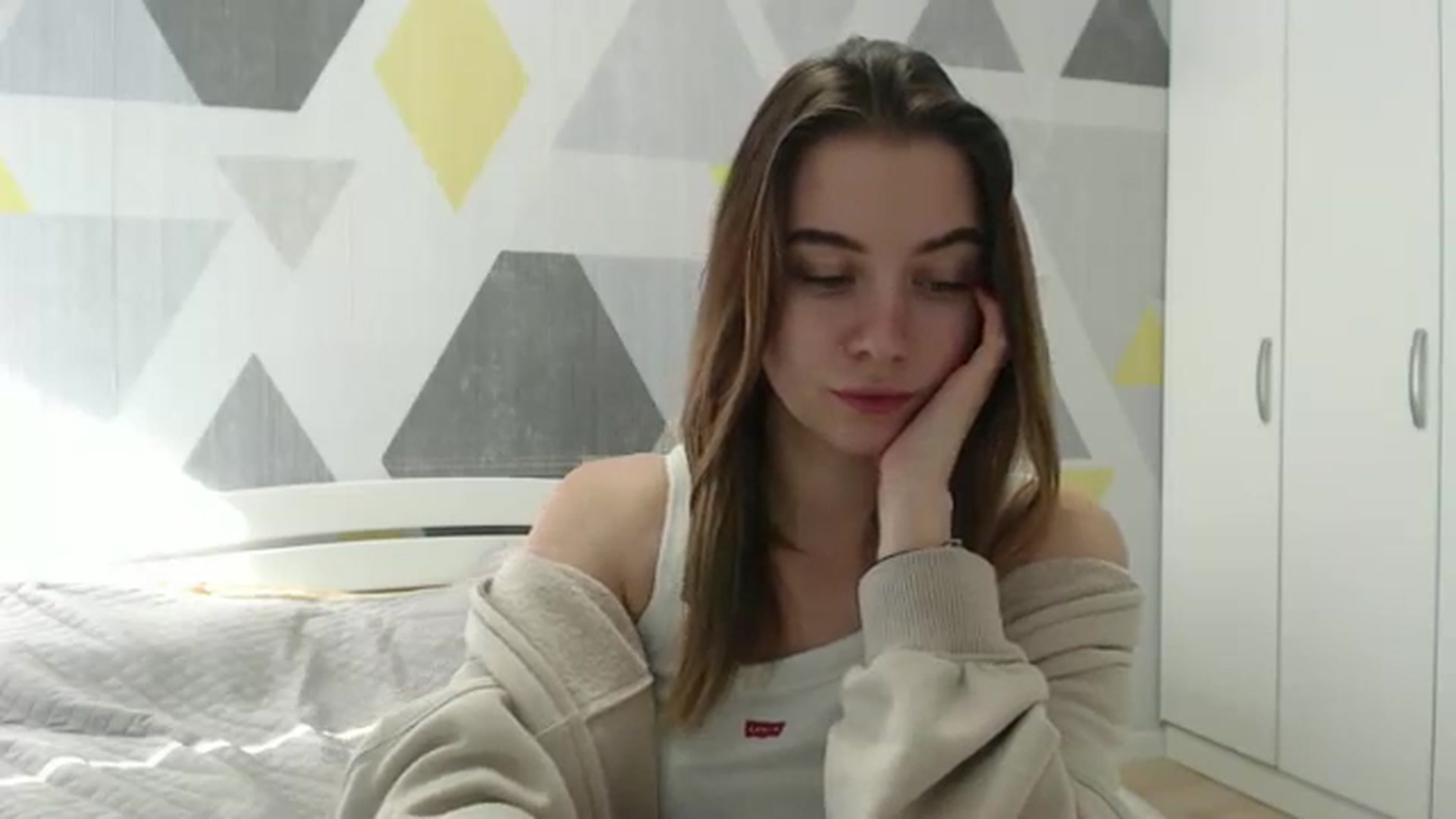 Gallery image thumbnail from Sulfate0's myfreecams stream on, 02/25/2025, 09:47 image 18 of 20