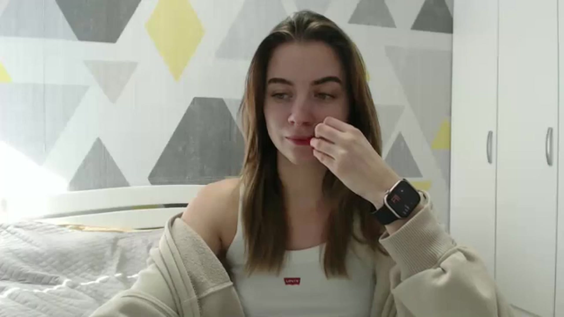 Gallery image thumbnail from Sulfate0's myfreecams stream on, 02/25/2025, 09:47 image 9 of 20