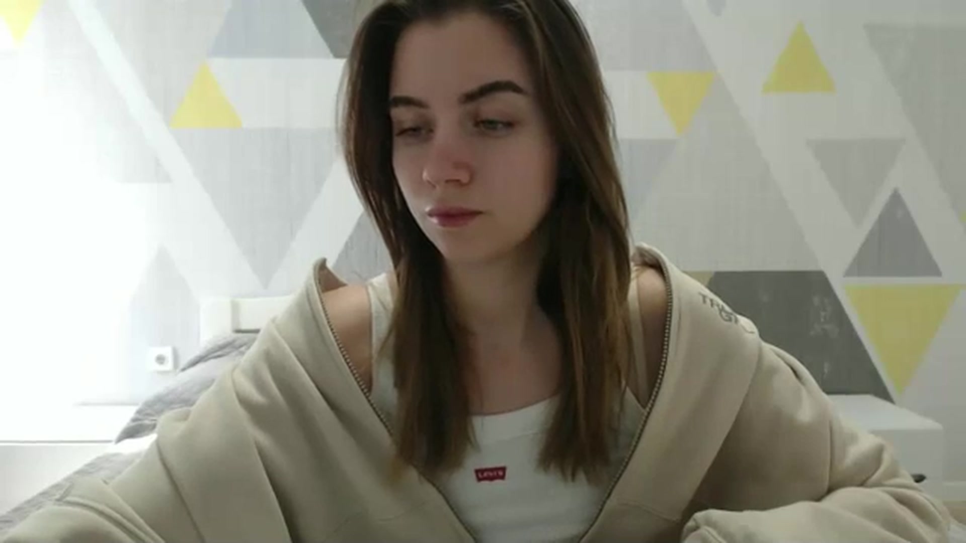 Gallery image thumbnail from Sulfate0's myfreecams stream on, 02/25/2025, 11:35 image 19 of 20
