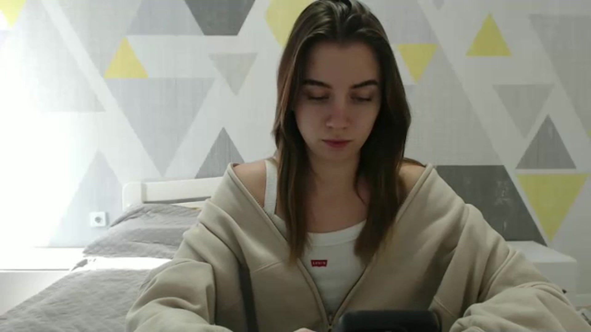 Gallery image thumbnail from Sulfate0's myfreecams stream on, 02/25/2025, 11:35 image 12 of 20