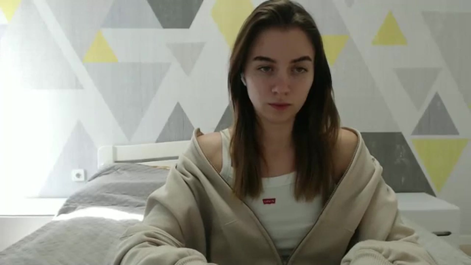 Gallery image thumbnail from Sulfate0's myfreecams stream on, 02/25/2025, 11:35 image 18 of 20