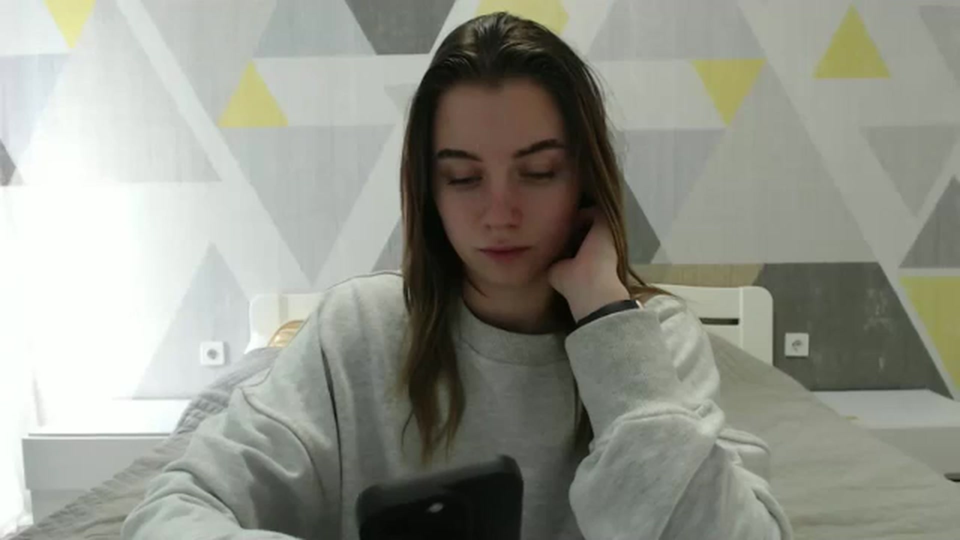 Gallery image thumbnail from Sulfate0's myfreecams stream on, 02/26/2025, 12:00 image 8 of 20
