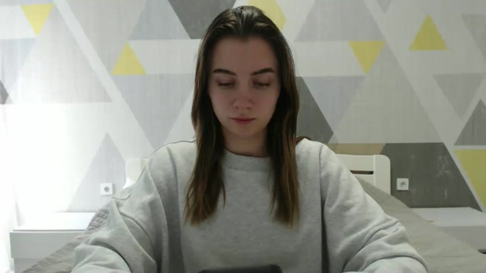 Gallery image thumbnail from Sulfate0's myfreecams stream on, 02/26/2025, 12:00 image 19 of 20