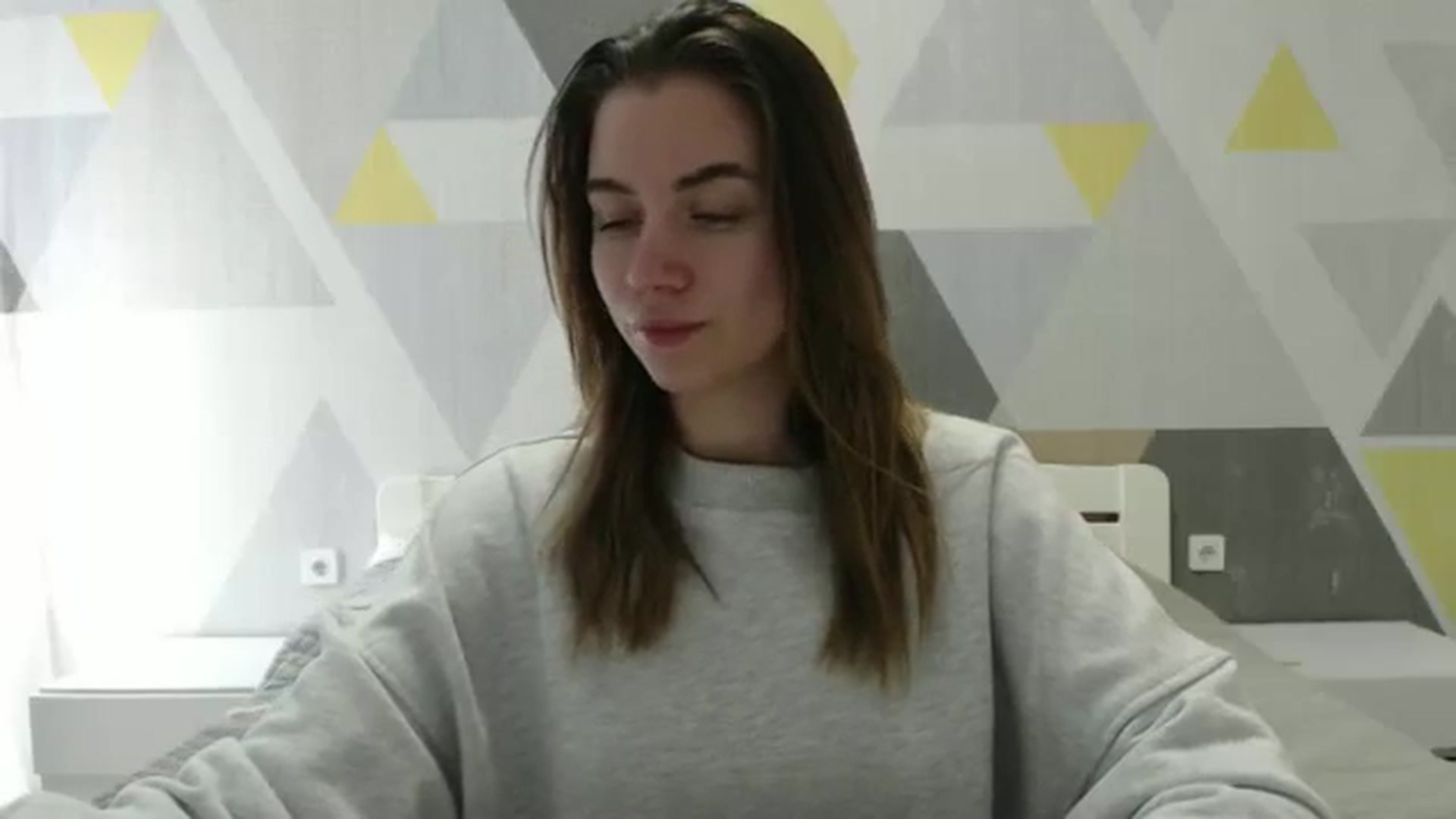 Gallery image thumbnail from Sulfate0's myfreecams stream on, 02/26/2025, 12:00 image 17 of 20