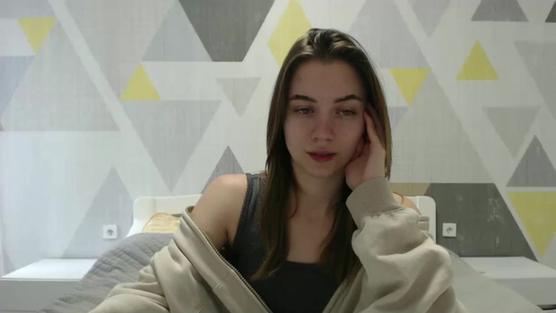 Gallery image thumbnail from Sulfate0's myfreecams stream on, 02/27/2025, 08:32 image 8 of 20