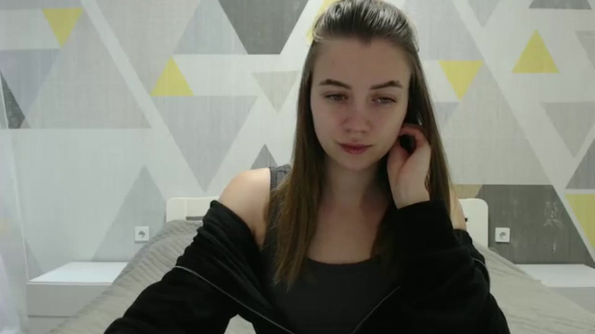Gallery image thumbnail from Sulfate0's myfreecams stream on, 02/28/2025, 07:34 image 4 of 20