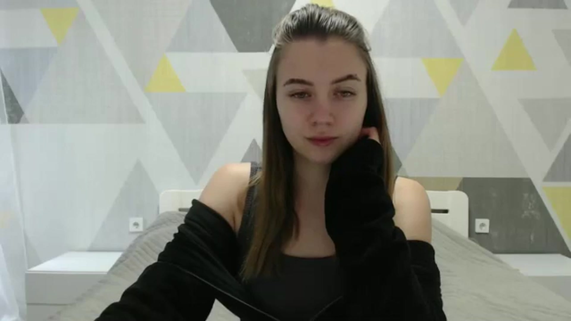 Gallery image thumbnail from Sulfate0's myfreecams stream on, 02/28/2025, 07:34 image 8 of 20