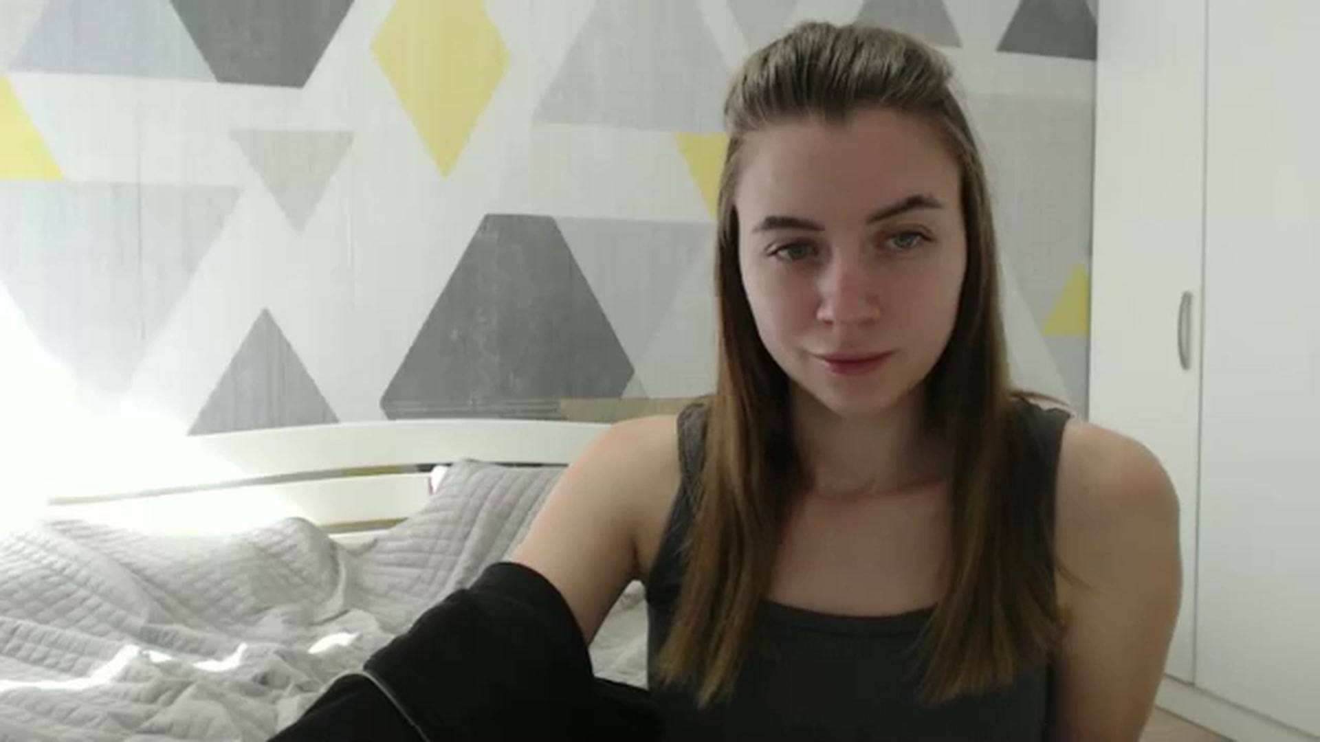 Gallery image thumbnail from Sulfate0's myfreecams stream on, 02/28/2025, 09:55 image 17 of 20