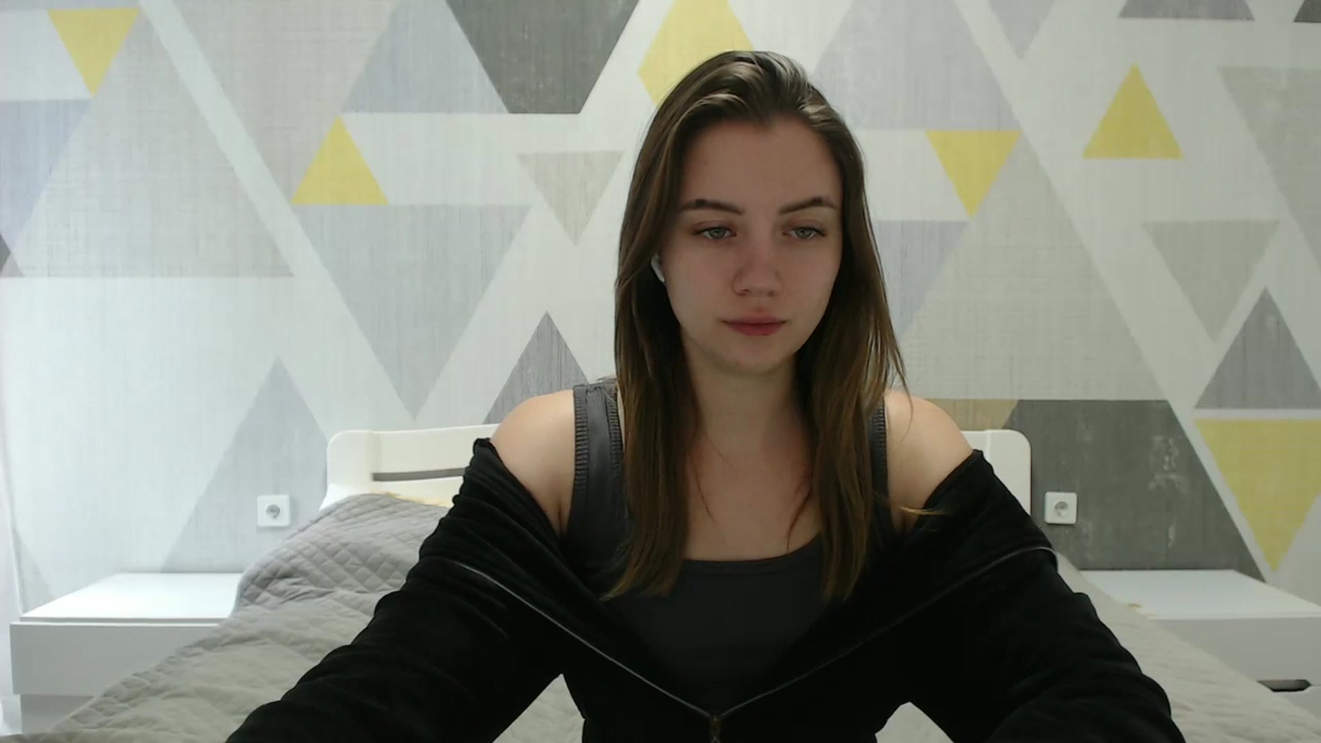 Gallery image thumbnail from Sulfate0's myfreecams stream on, 03/01/2025, 09:22 image 13 of 20