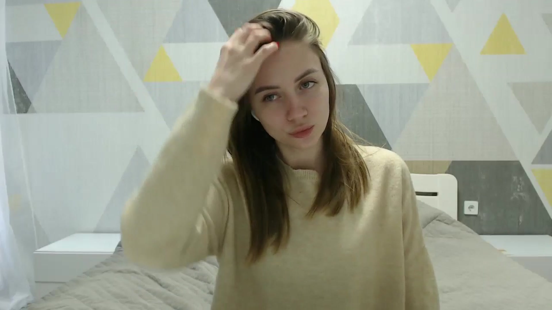 Gallery image thumbnail from Sulfate0's myfreecams stream on, 03/03/2025, 08:39 image 9 of 20