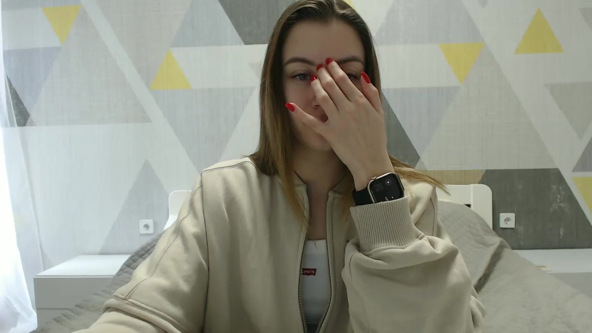 Gallery image thumbnail from Sulfate0's myfreecams stream on, 03/04/2025, 07:33 image 15 of 20