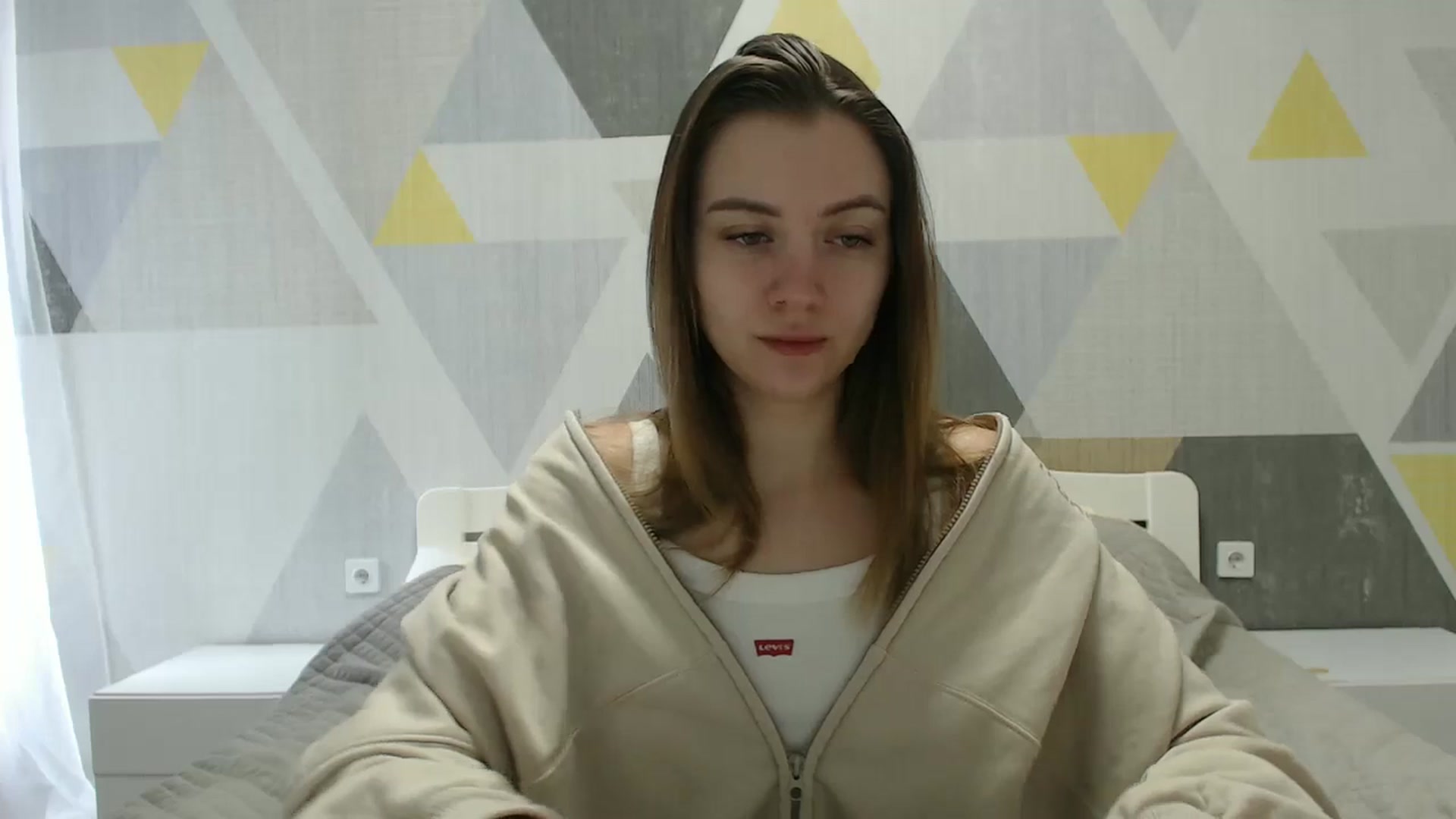 Gallery image thumbnail from Sulfate0's myfreecams stream on, 03/04/2025, 07:33 image 19 of 20