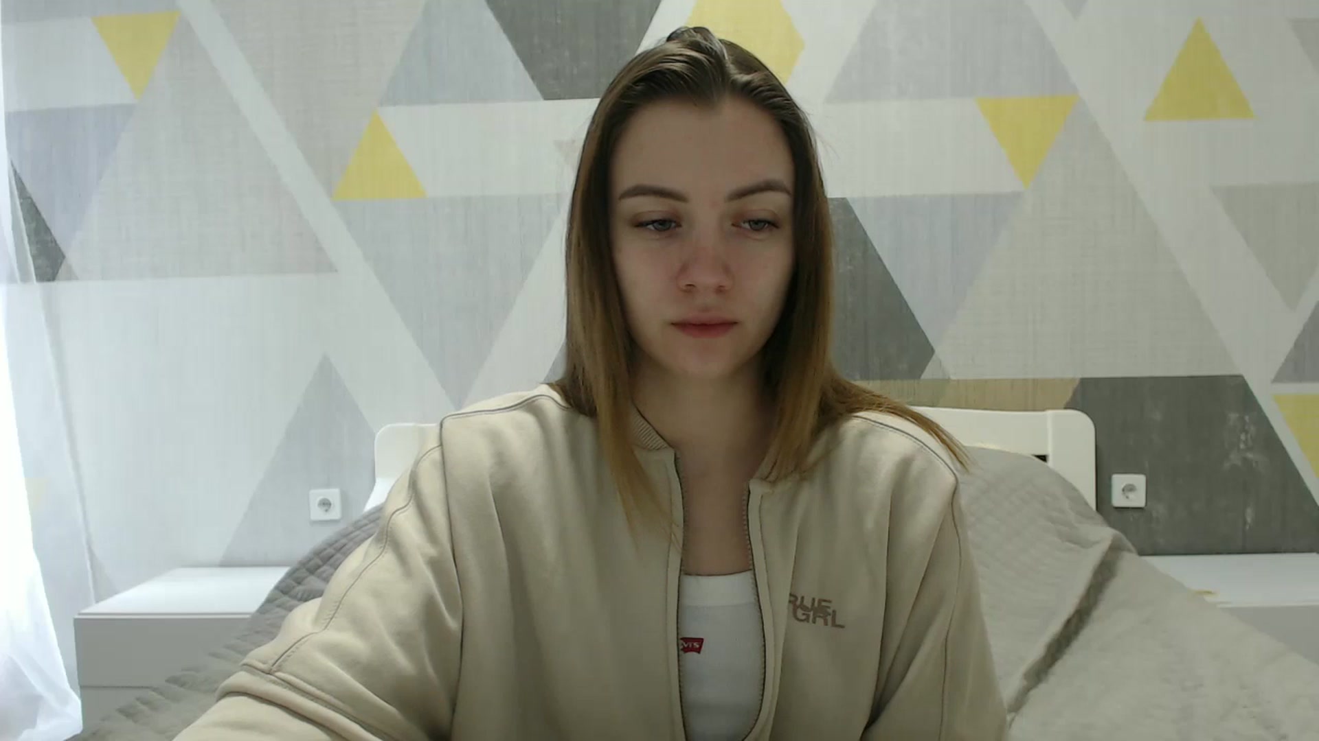 Gallery image thumbnail from Sulfate0's myfreecams stream on, 03/04/2025, 07:33 image 12 of 20