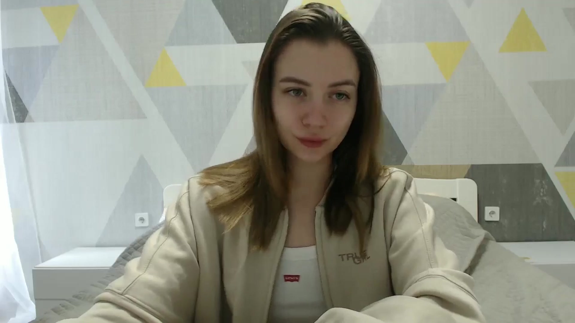 Gallery image thumbnail from Sulfate0's myfreecams stream on, 03/04/2025, 07:33 image 7 of 20