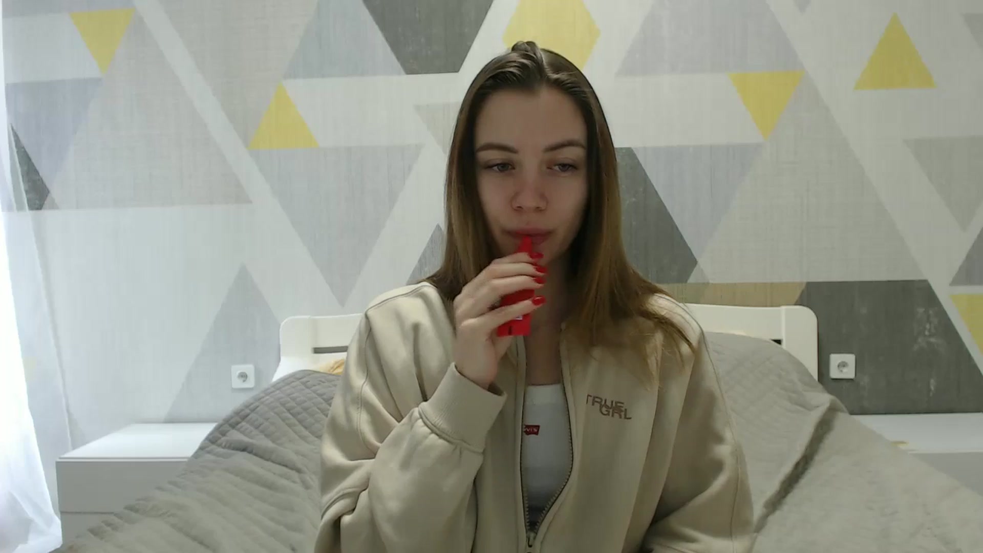 Gallery image thumbnail from Sulfate0's myfreecams stream on, 03/04/2025, 07:33 image 16 of 20