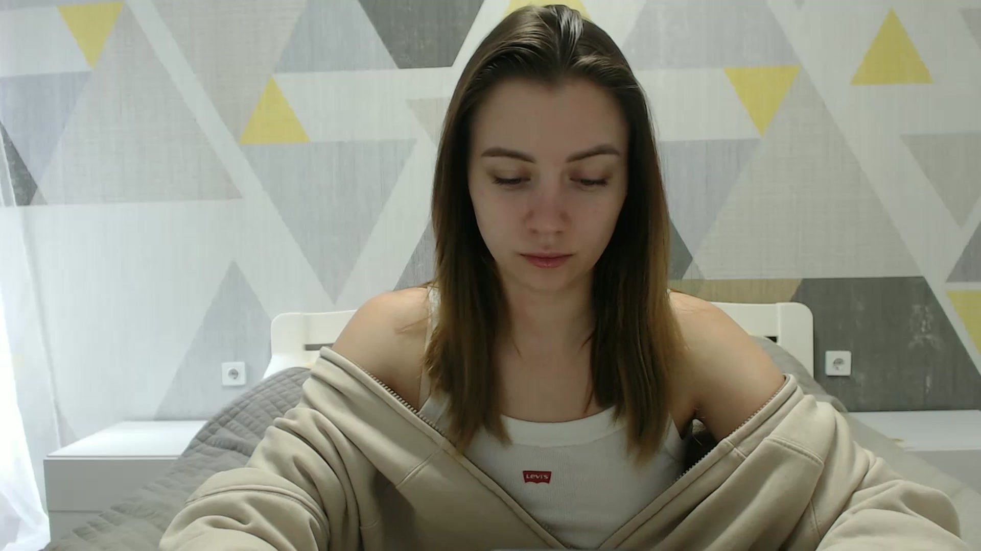 Gallery image thumbnail from Sulfate0's myfreecams stream on, 03/04/2025, 08:04 image 17 of 20