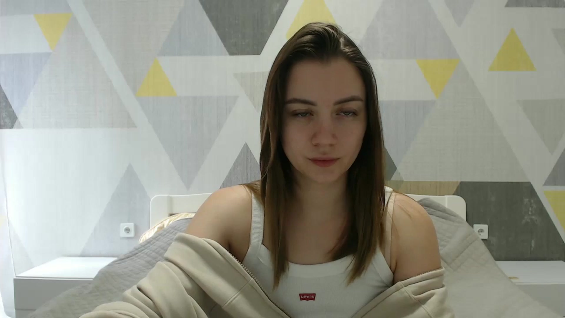 Gallery image thumbnail from Sulfate0's myfreecams stream on, 03/04/2025, 09:46 image 15 of 20
