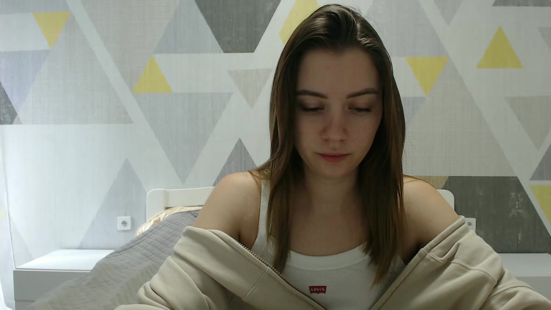 Gallery image thumbnail from Sulfate0's myfreecams stream on, 03/04/2025, 09:46 image 8 of 20