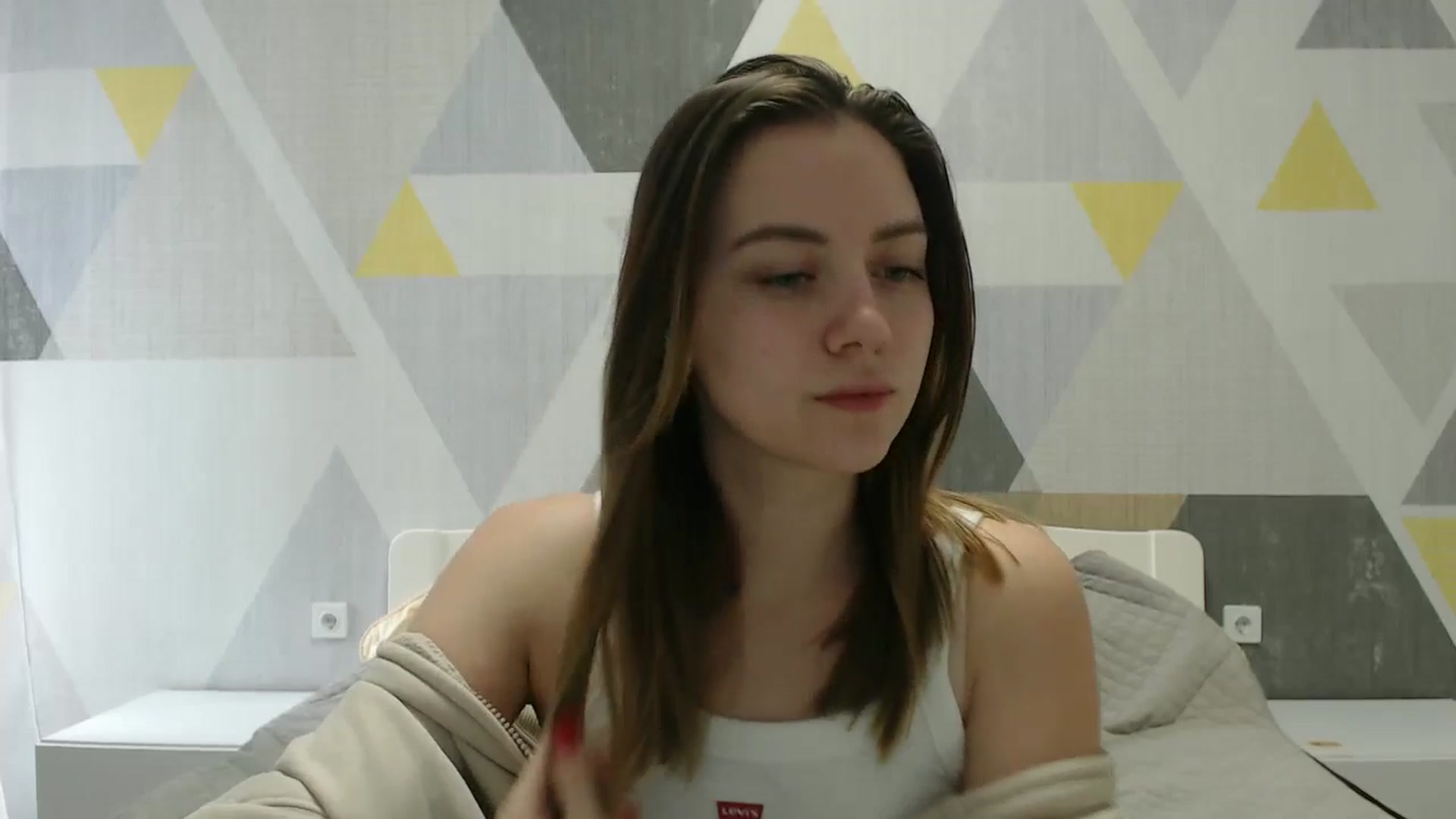 Gallery image thumbnail from Sulfate0's myfreecams stream on, 03/04/2025, 10:13 image 7 of 20