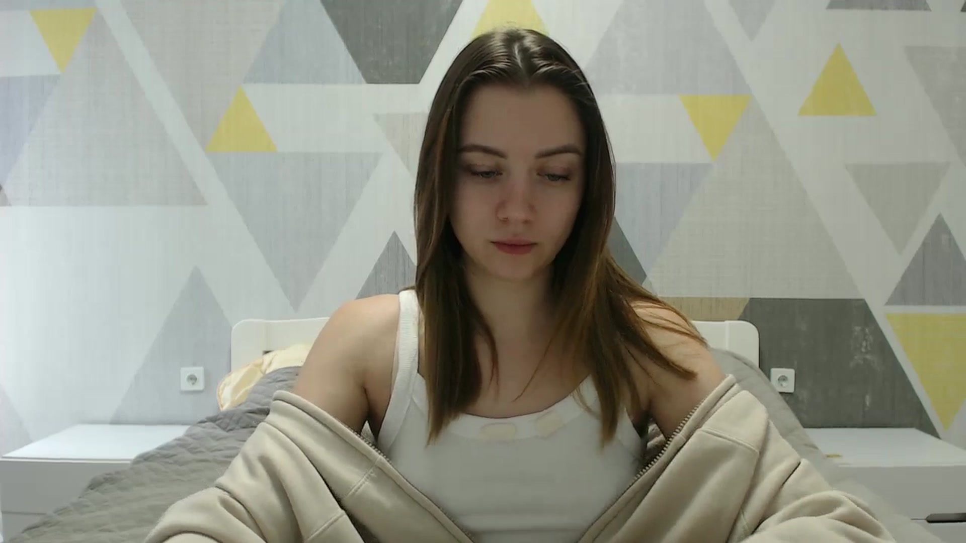 Gallery image thumbnail from Sulfate0's myfreecams stream on, 03/04/2025, 13:01 image 12 of 20