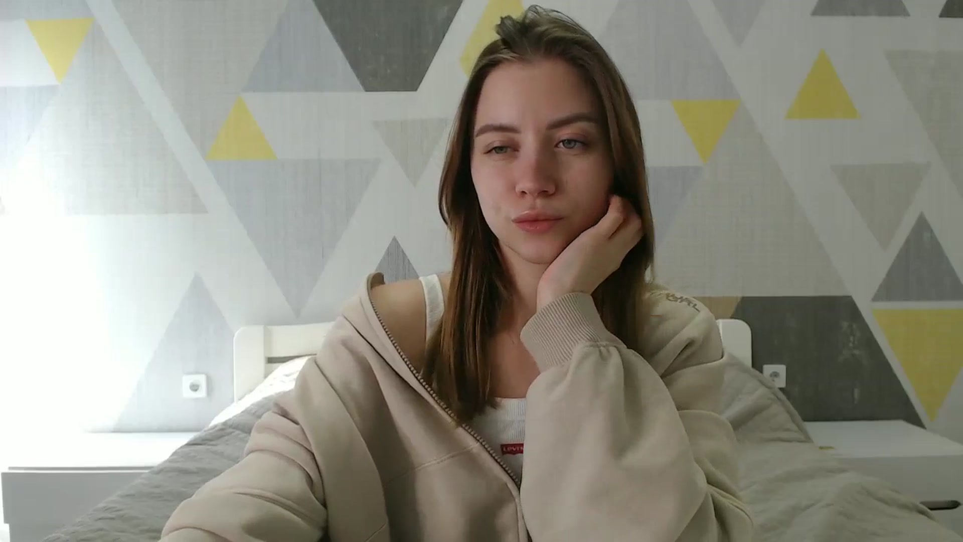 Gallery image thumbnail from Sulfate0's myfreecams stream on, 03/05/2025, 10:30 image 3 of 20