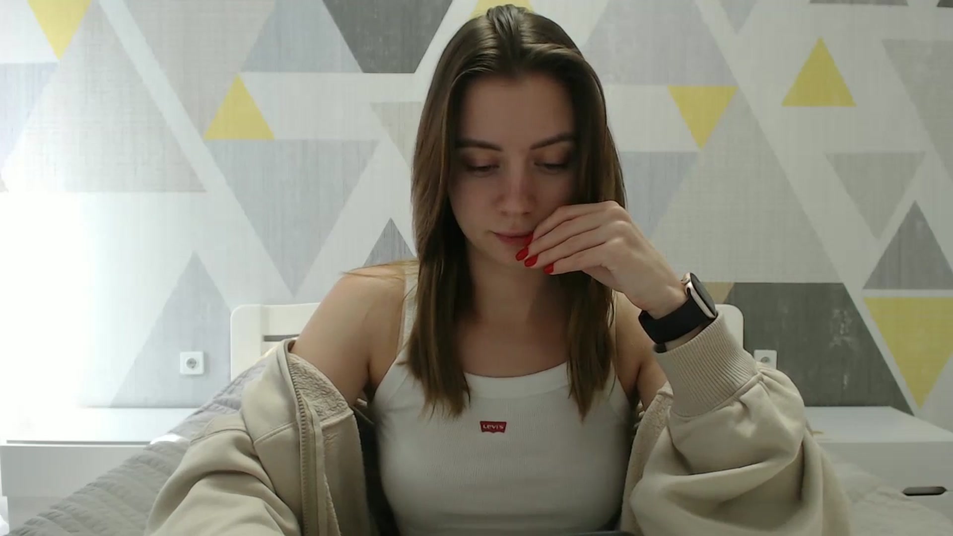 Gallery image thumbnail from Sulfate0's myfreecams stream on, 03/05/2025, 11:35 image 18 of 20