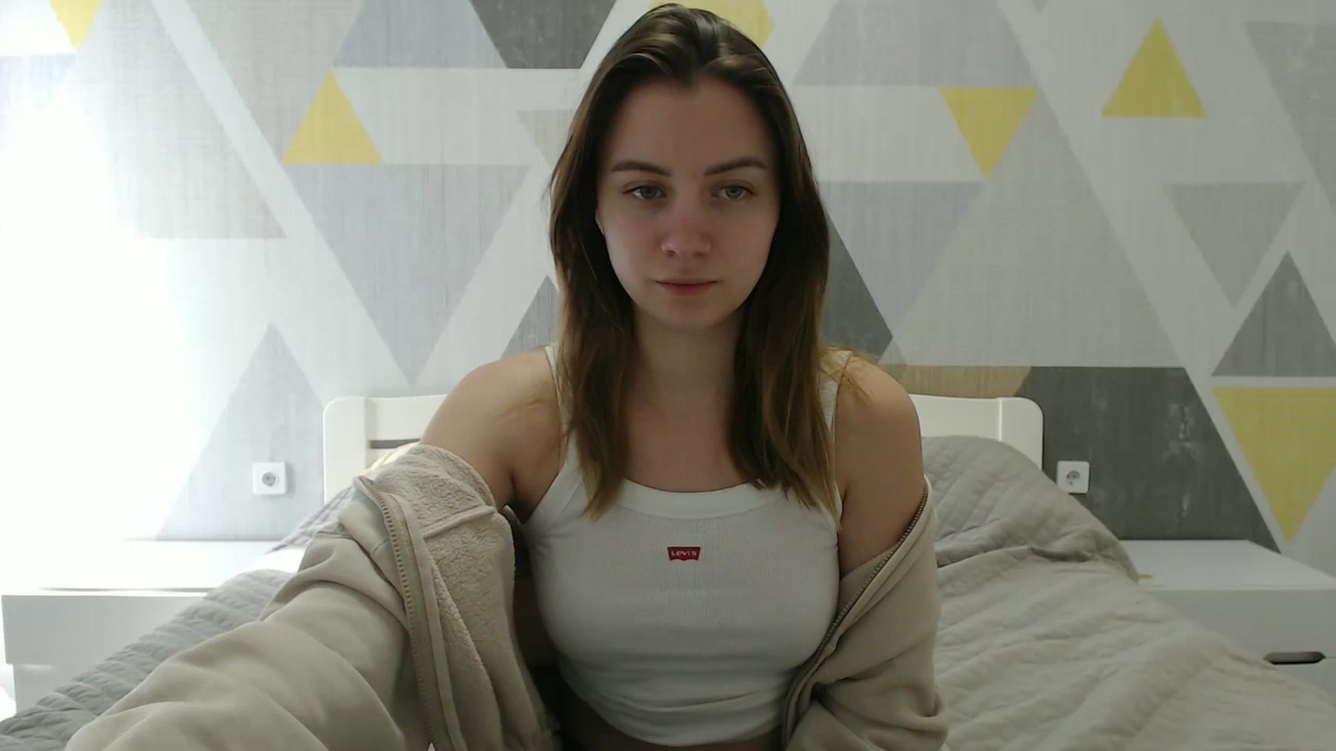 Gallery image thumbnail from Sulfate0's myfreecams stream on, 03/05/2025, 11:35 image 1 of 20