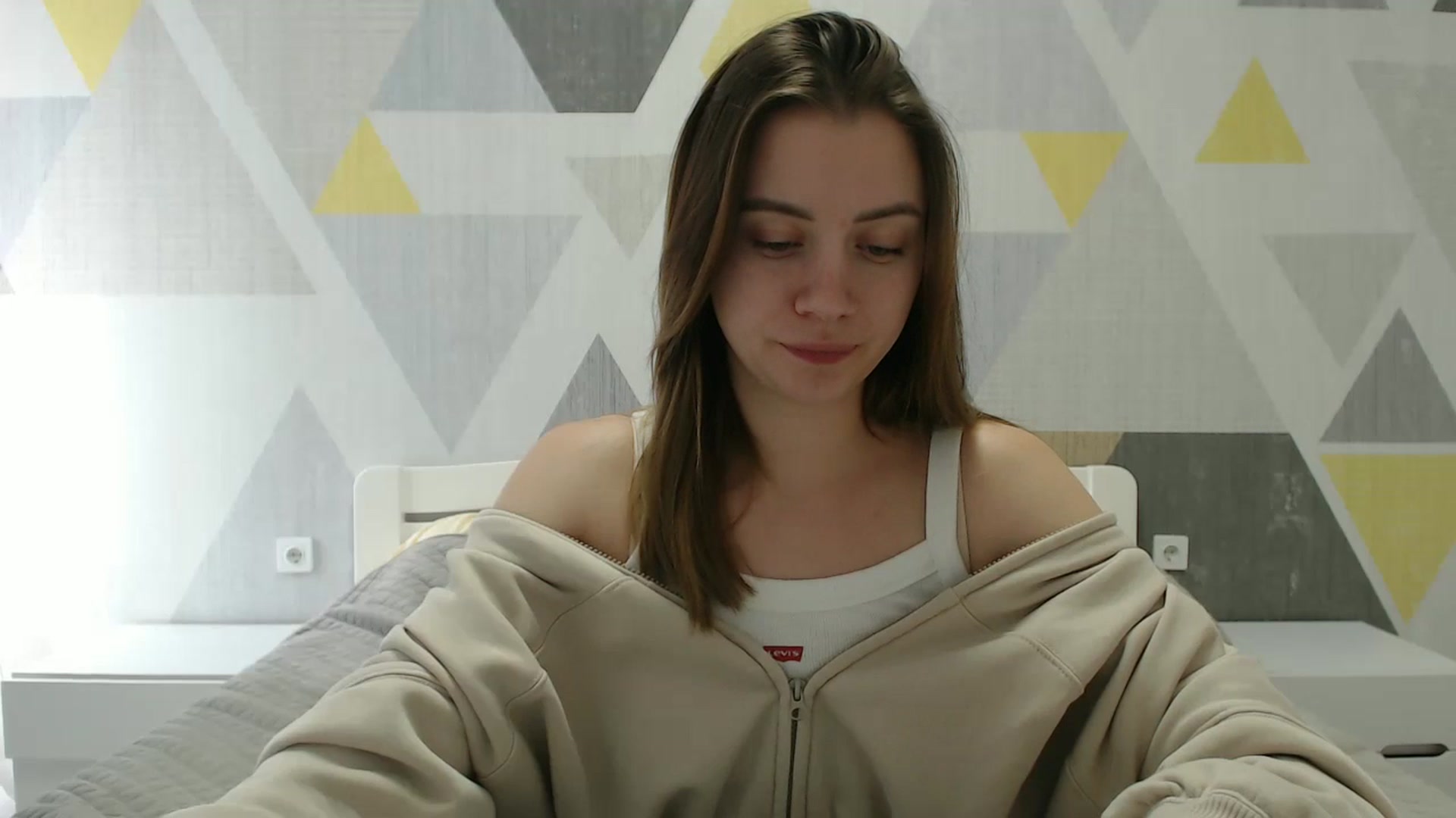 Gallery image thumbnail from Sulfate0's myfreecams stream on, 03/05/2025, 11:54 image 11 of 20
