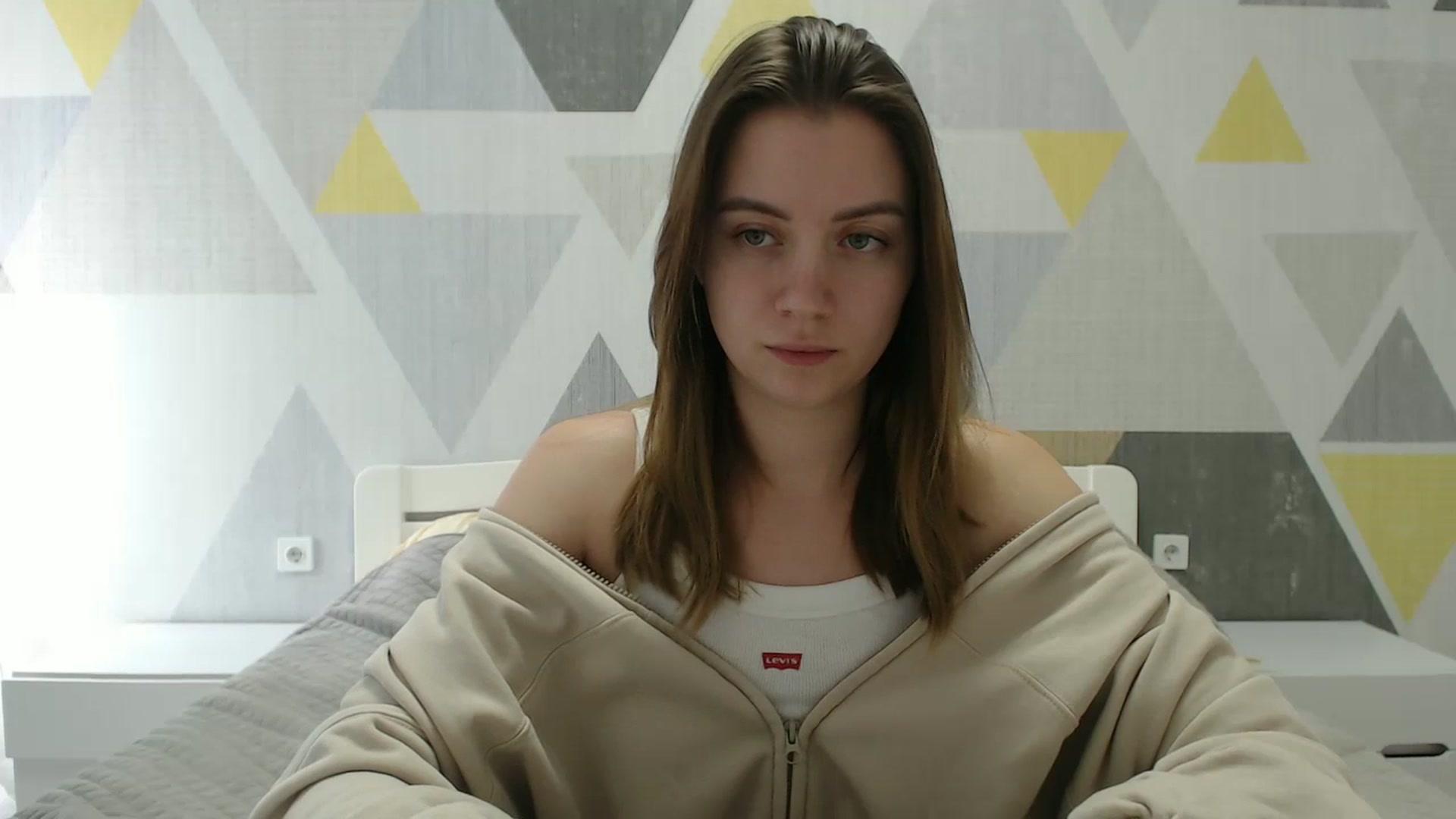 Gallery image thumbnail from Sulfate0's myfreecams stream on, 03/05/2025, 11:54 image 16 of 20